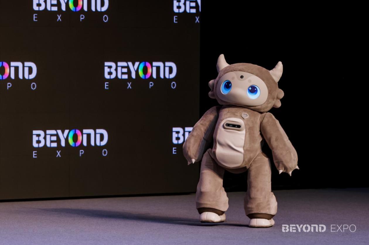 青心意创亮相BEYOND Expo 2026 展示具身智能多模态交互技术